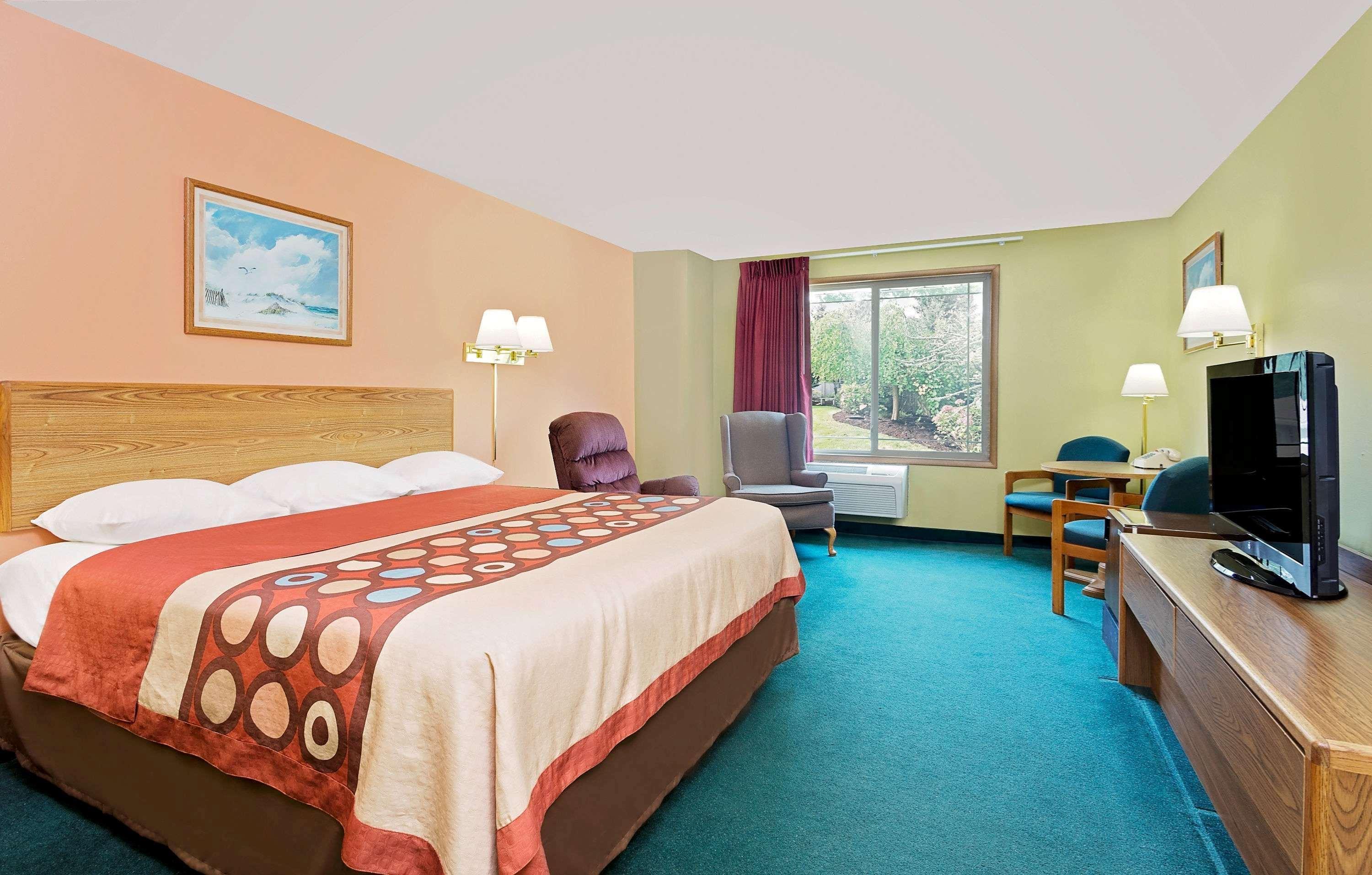 Super 8 By Wyndham Sturgeon Bay Ξενοδοχείο Εξωτερικό φωτογραφία
