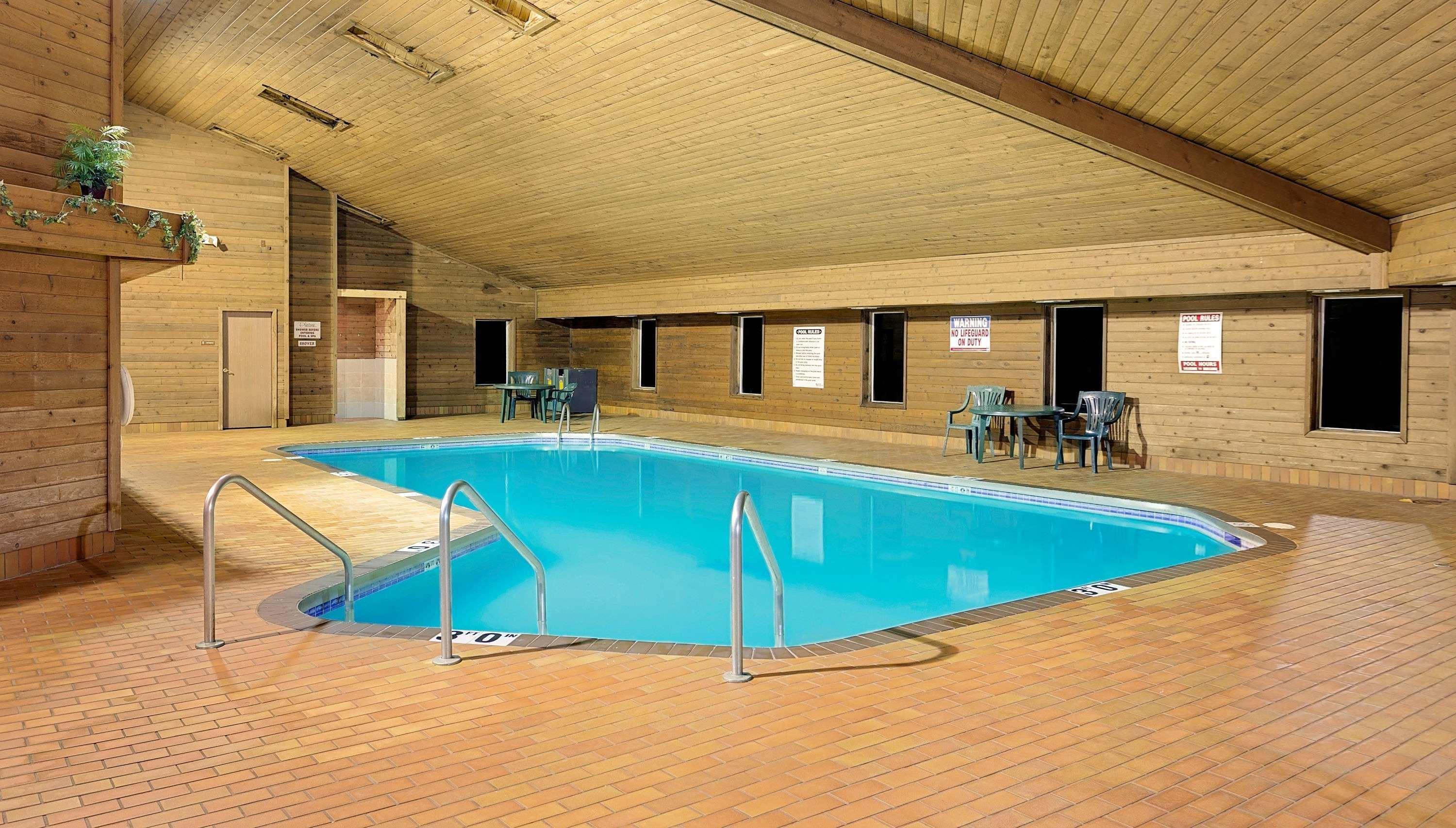 Super 8 By Wyndham Sturgeon Bay Ξενοδοχείο Εξωτερικό φωτογραφία